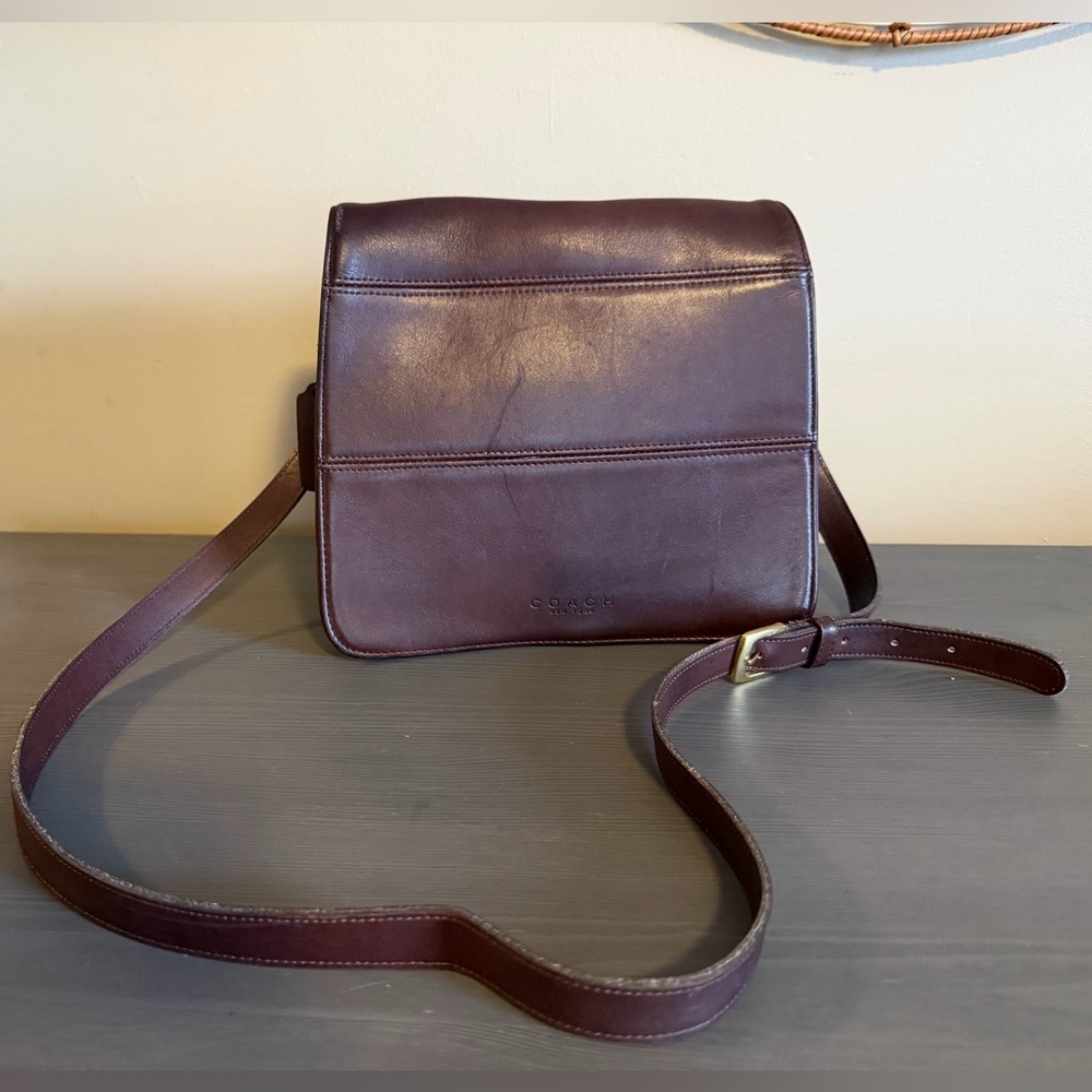 Coach Vintage Tribeca Flap Dark Brown Leather Messenger Bag 9092